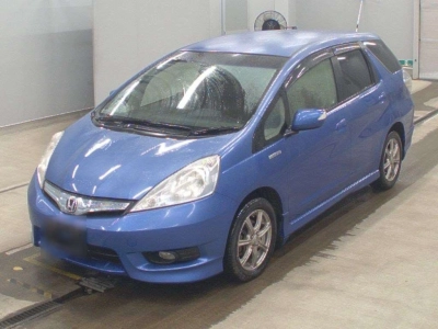 HONDA FIT SHUTTLE HYBRID