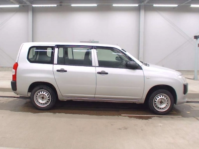 TOYOTA SUCCEED WAGON