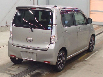 SUZUKI WAGON R STINGRAY