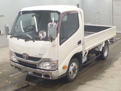 TOYOTA DYNA TRUCK