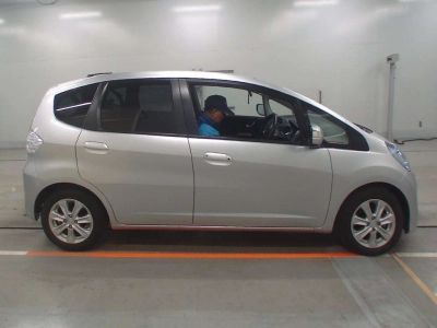HONDA FIT HYBRID