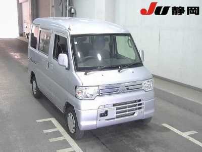 MITSUBISHI MINICAB