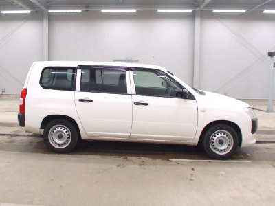 TOYOTA SUCCEED WAGON