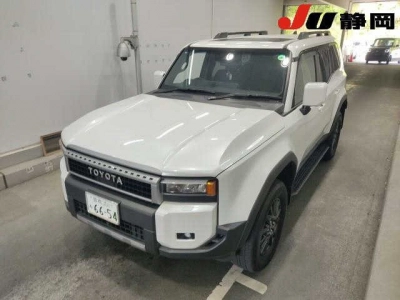 TOYOTA LAND CRUISER
