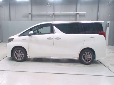 TOYOTA ALPHARD HYBRID