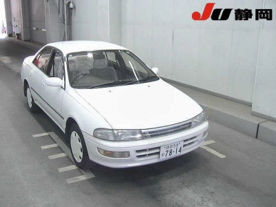 TOYOTA CARINA