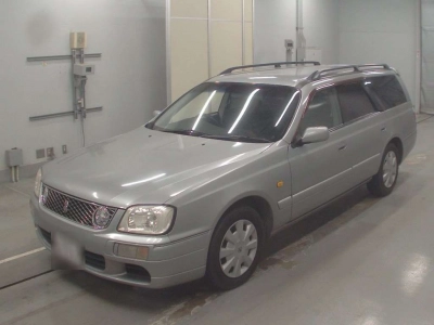 NISSAN STAGEA