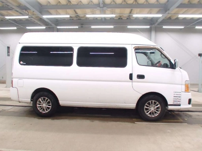 NISSAN CARAVAN