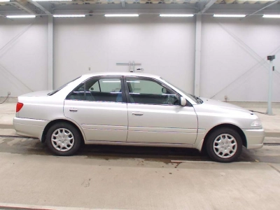 TOYOTA CARINA