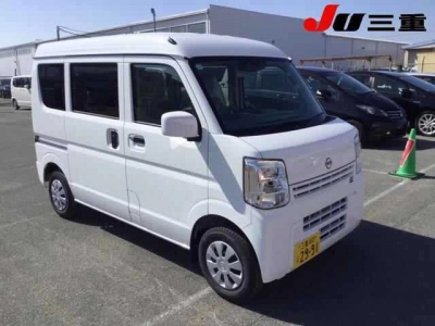 NISSAN NV100 CLIPPER