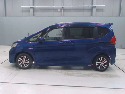 HONDA FREED HYBRID