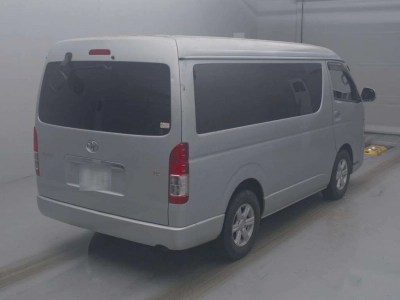TOYOTA HIACE WAGON