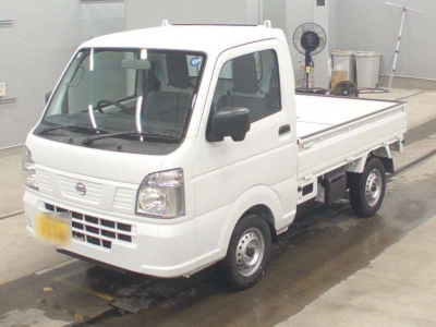 NISSAN CLIPPER TRUCK