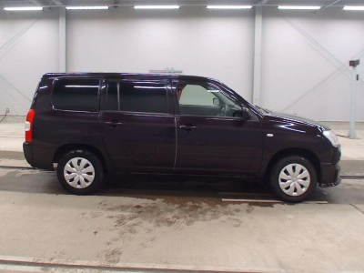 TOYOTA SUCCEED WAGON