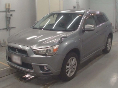 MITSUBISHI RVR