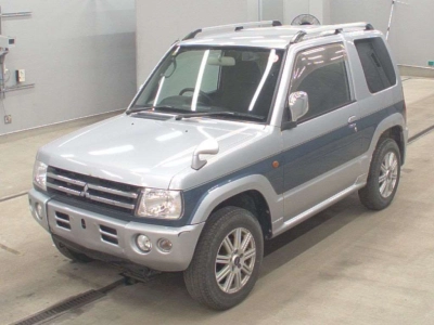 MITSUBISHI PAJERO MINI