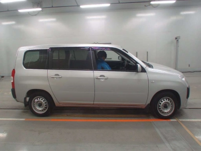 MAZDA FAMILIA VAN