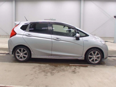 HONDA FIT HYBRID