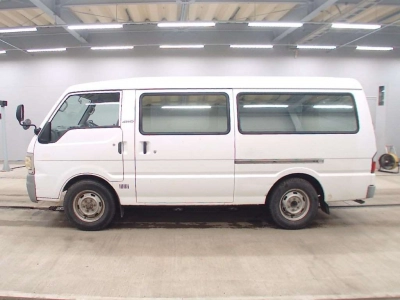 MAZDA BONGO BRAWNY VAN