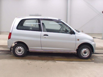 MITSUBISHI MINICA