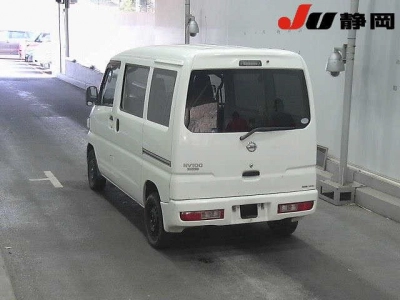 NISSAN CLIPPER VAN