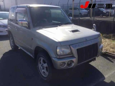 MITSUBISHI PAJERO MINI