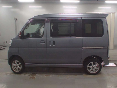 DAIHATSU ATRAI WAGON