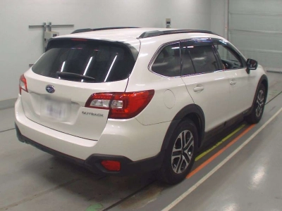 SUBARU OUTBACK
