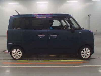 SUZUKI WAGON R SMILE