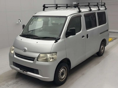 TOYOTA LITE ACE VAN