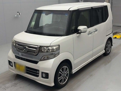 HONDA N BOX CUSTOM