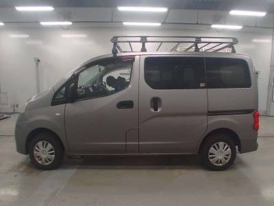 NISSAN NV200 VANETTE VAN