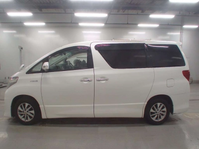 TOYOTA ALPHARD HYBRID