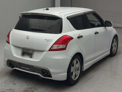 SUZUKI SWIFT SPORTS