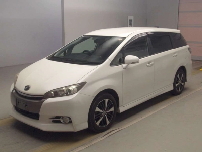 TOYOTA WISH