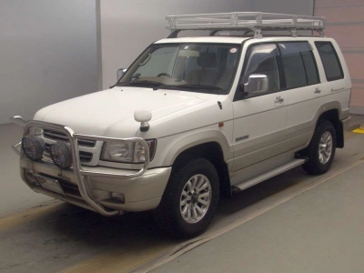 ISUZU BIGHORN