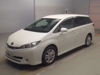 TOYOTA WISH