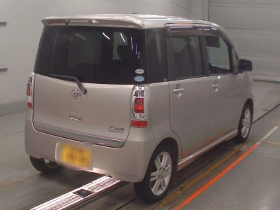 DAIHATSU TANTO EXE