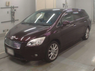TOYOTA MARK X ZIO