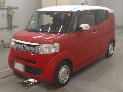HONDA N-BOX SLASH