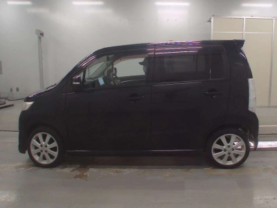 SUZUKI WAGON R STINGRAY