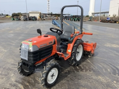 KUBOTA KUBOTA