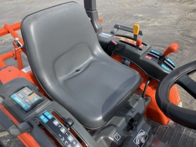 KUBOTA KUBOTA