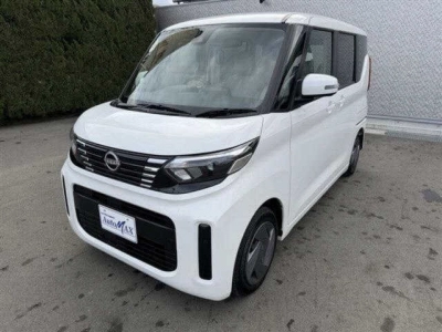 NISSAN ROOX