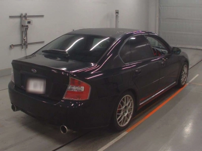 SUBARU LEGACY B4