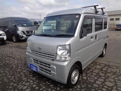 NISSAN NV100 CLIPPER