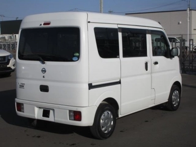 NISSAN NV100 CLIPPER