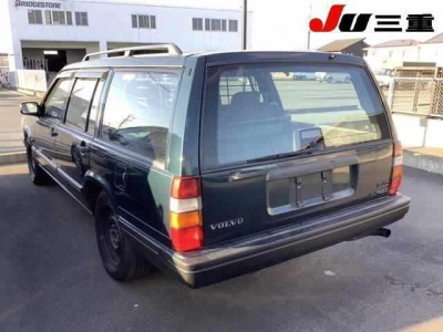 VOLVO 940