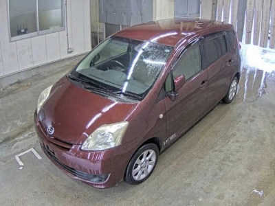 DAIHATSU BOON LUMINAS