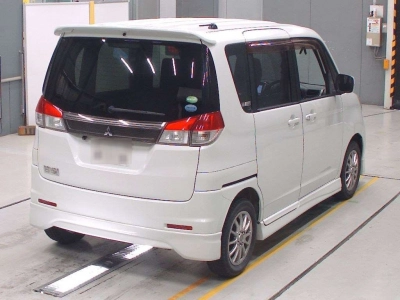 MITSUBISHI DELICA D:2